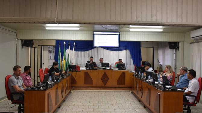 Câmara de Laranjeiras realiza sessão ordinária 036/17